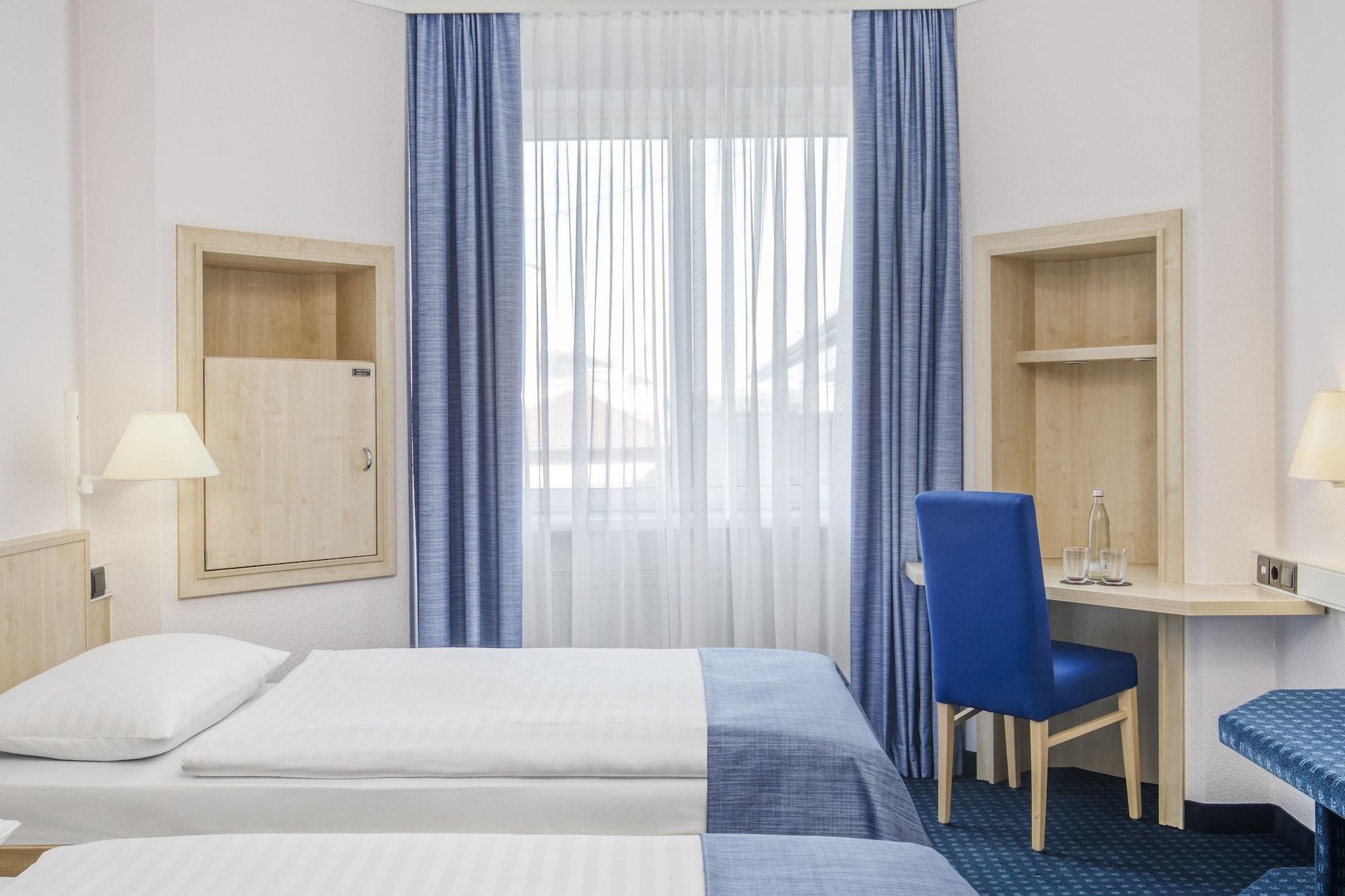 Intercityhotel Erfurt Exterior photo